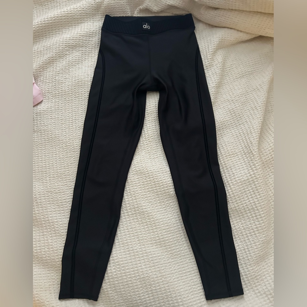 Alo Airlift High-Waist 7/8 Line Up Legging